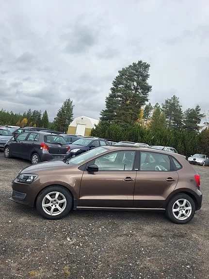 Volkswagen Polo 2012 photo 4