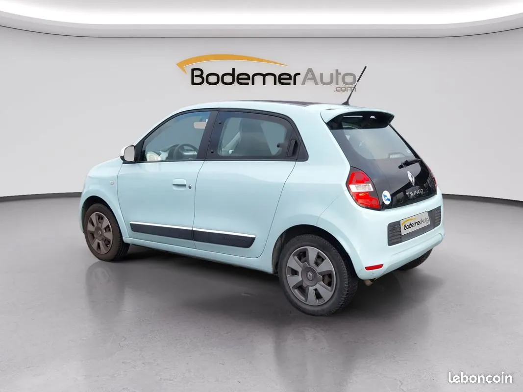 Renault Twingo 2015 photo 3