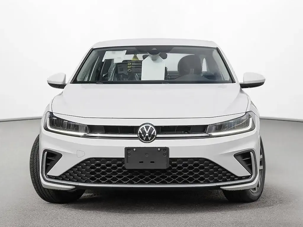 Volkswagen Jetta 2027 photo 2