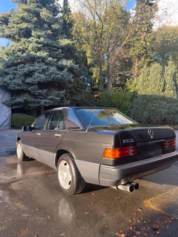 Mercedes-Benz W201