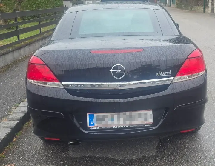 Opel Astra 2006 photo 2