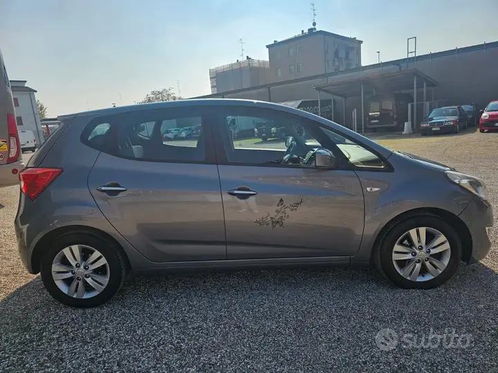 Hyundai Ix20 2012 photo 5