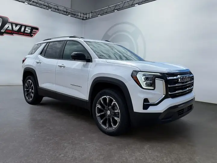 GMC Terrain 2026 photo 3
