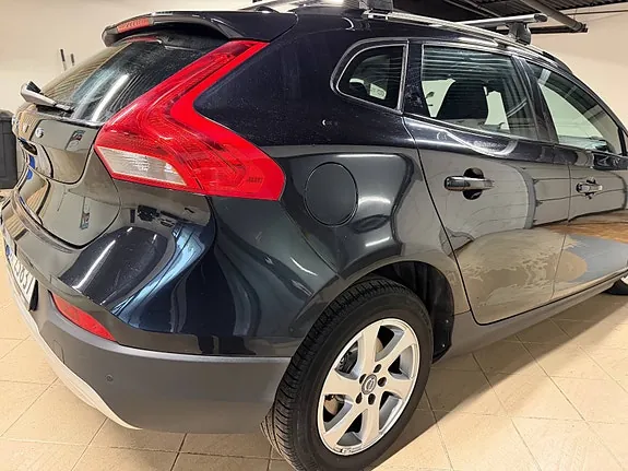 Volvo V40 2015 photo 5
