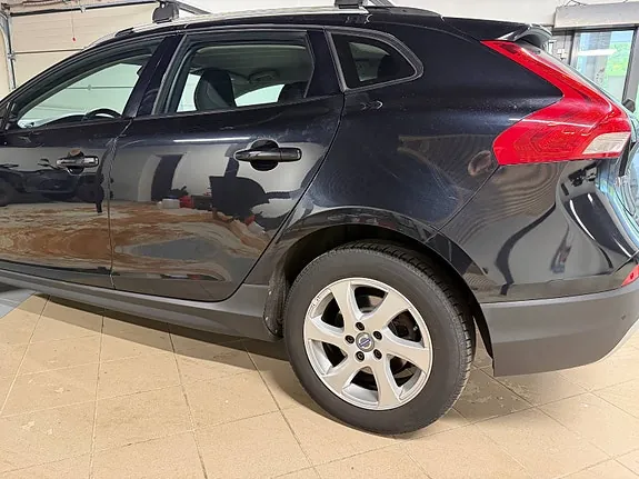 Volvo V40 2015 photo 3