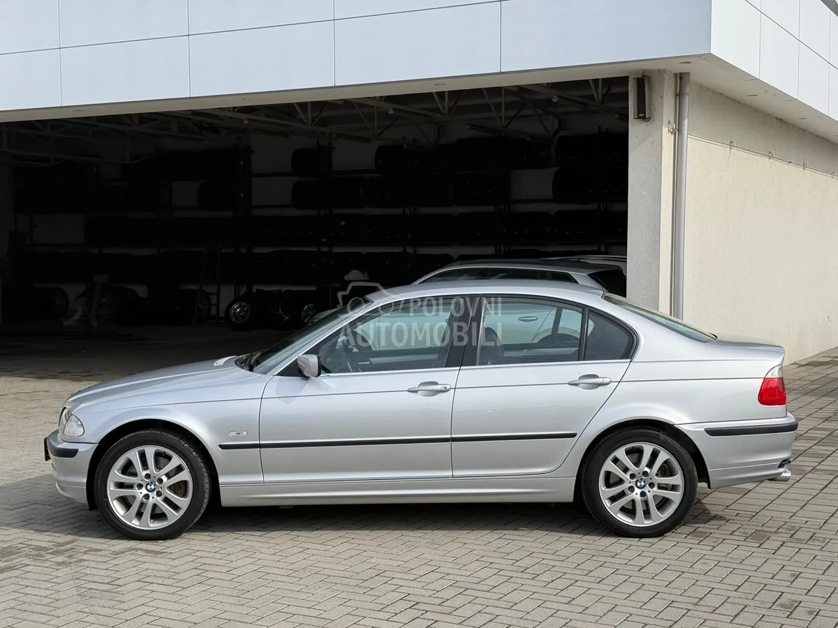 BMW 330 2000 photo 2