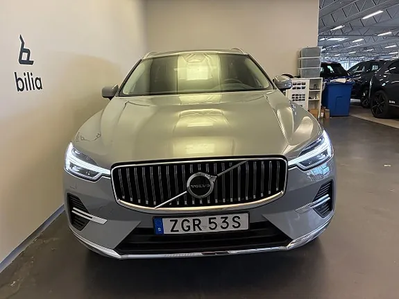 Volvo Xc60 2025 photo 2