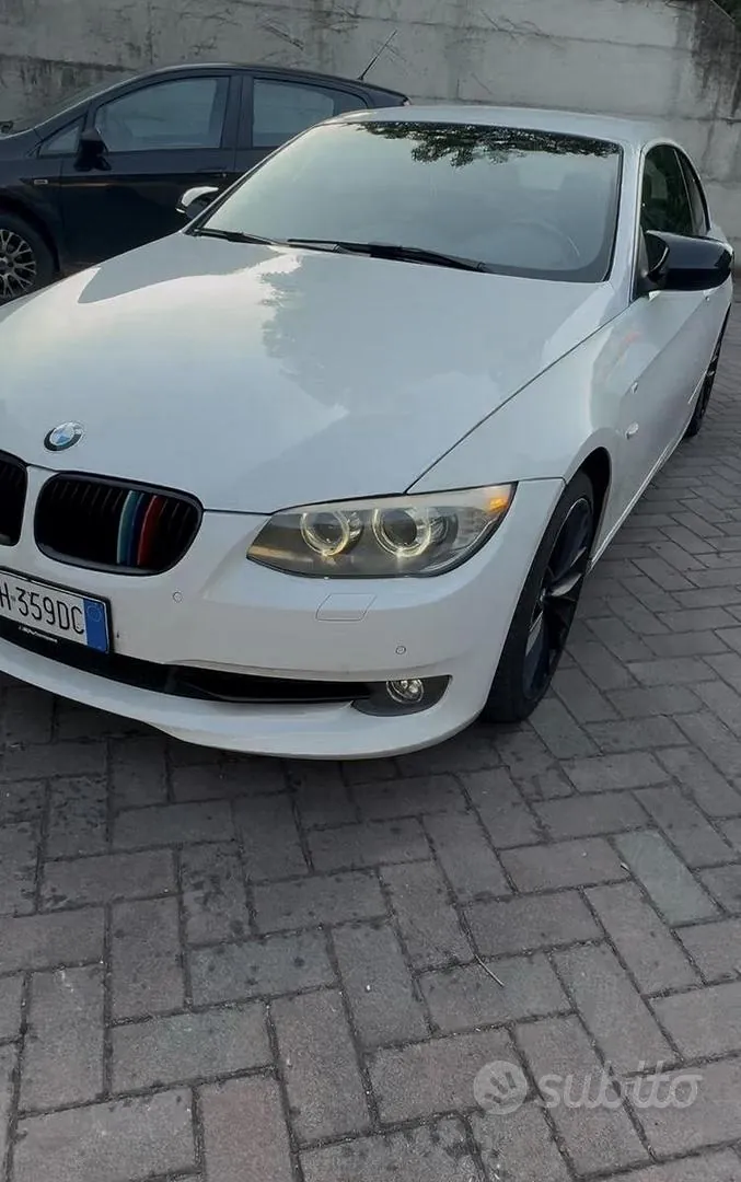 BMW Serie 3 Cabrio 2011 photo 3