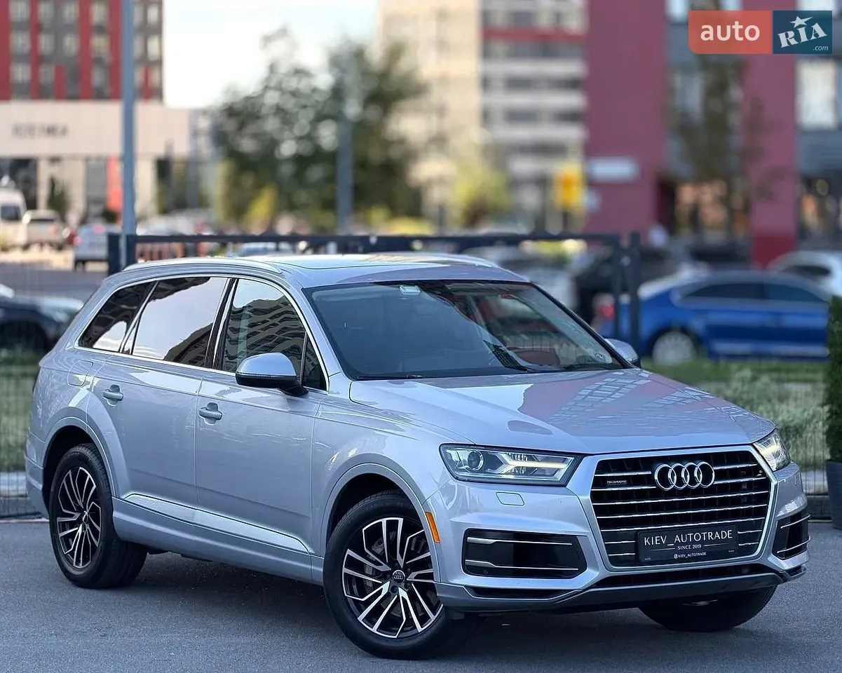 Audi Q7 2016 photo 2