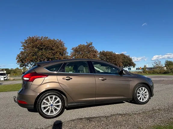 Ford Focus 2017 photo 5