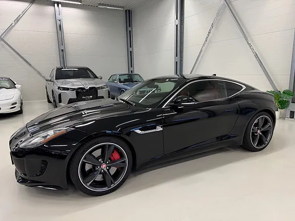 Jaguar F-Type 2015 photo 4