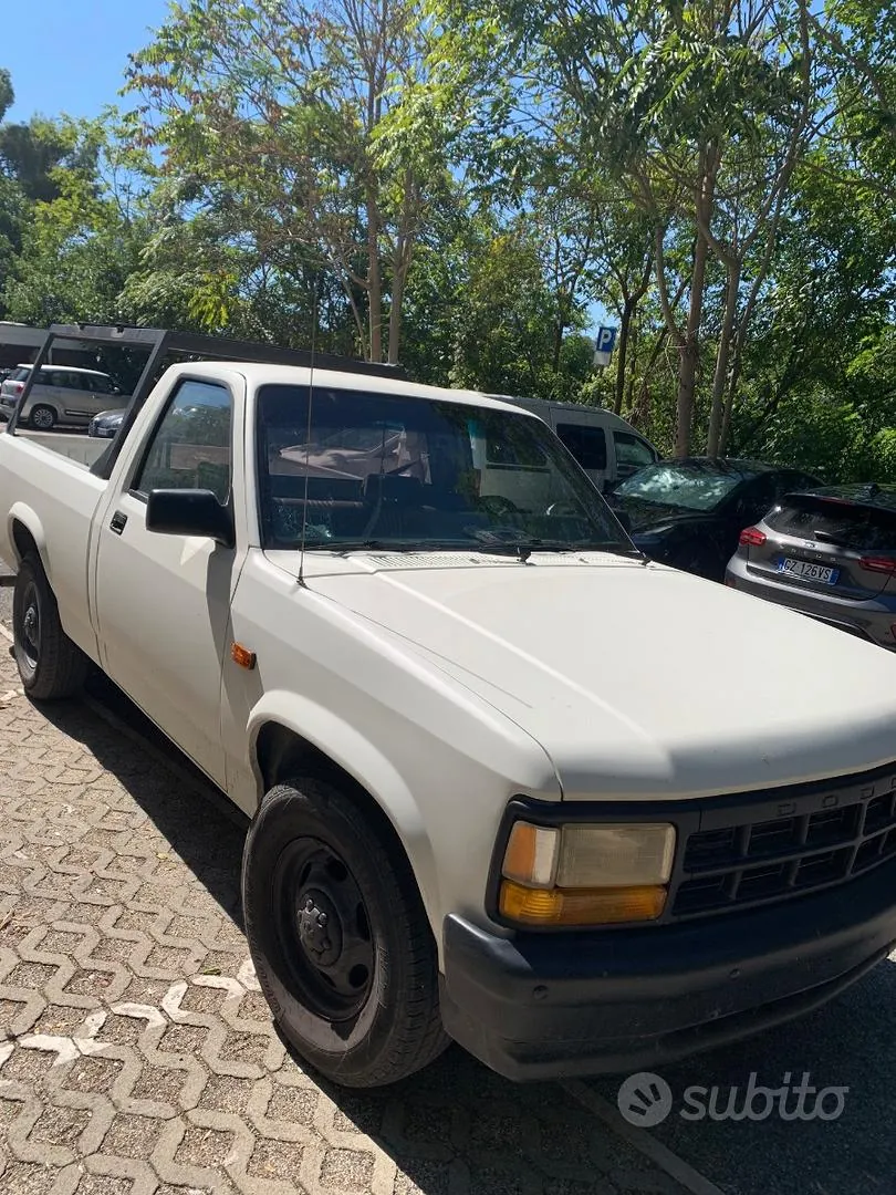 Dodge Dakota 1997 photo 2