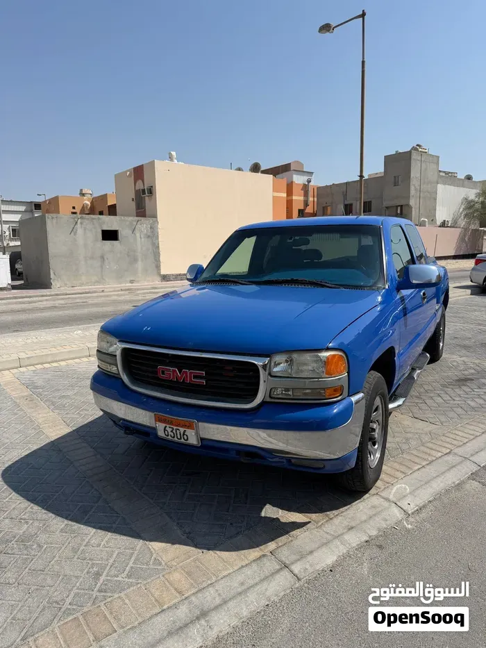GMC Sierra 2001 photo 2