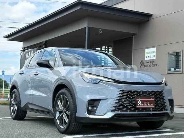 Lexus Lbx 2026 photo 2