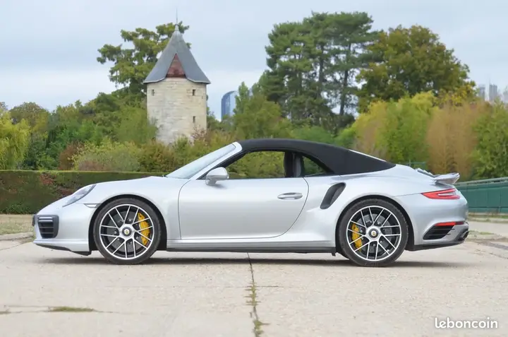 Porsche 911 2018 photo 5