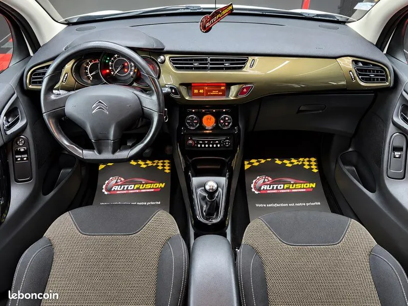 Citroen C3 2012 photo 4