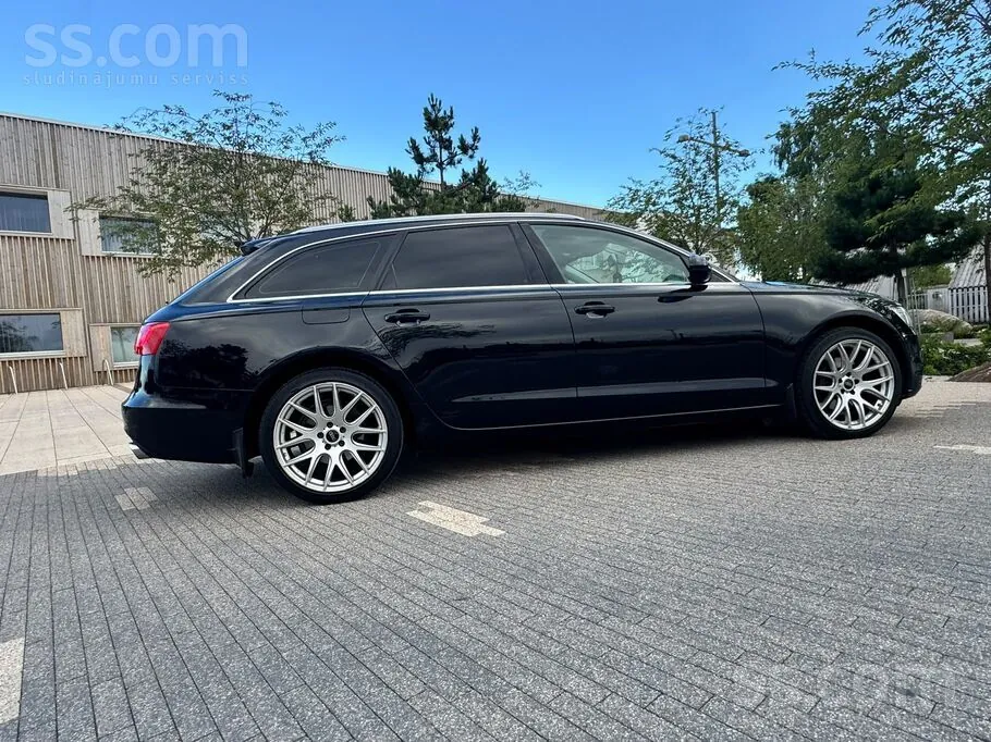 Audi A6 2012 photo 4
