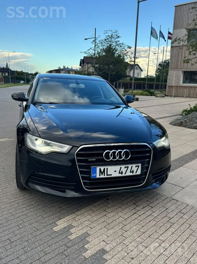 Audi A6 2012 photo 2