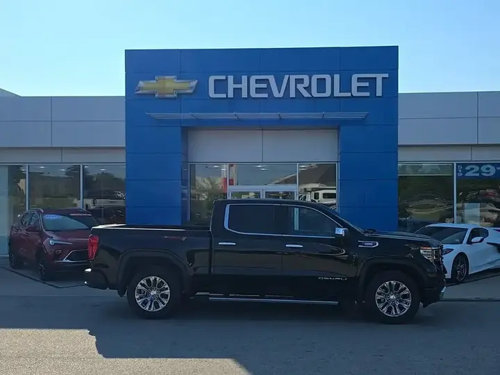 GMC Sierra 1500 2026 photo 2