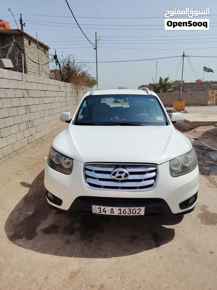 Hyundai Santa Fe 2012 photo 3