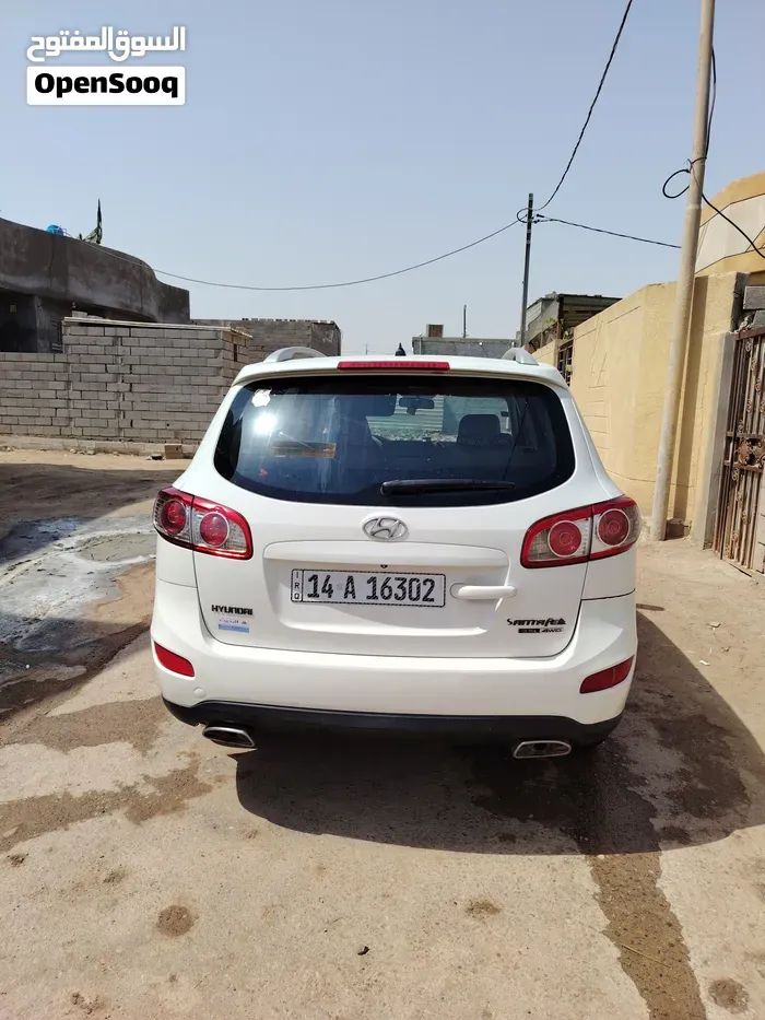 Hyundai Santa Fe 2012 photo 4
