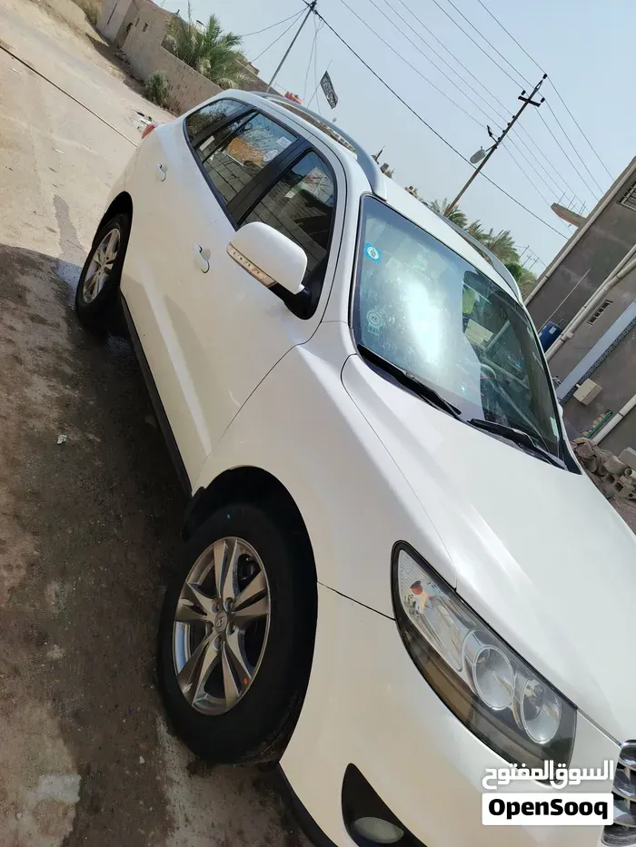 Hyundai Santa Fe 2012 photo 2