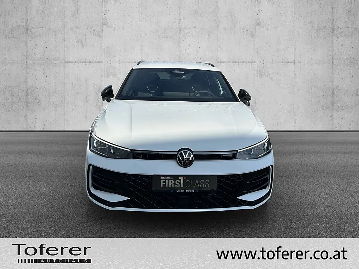 Volkswagen Passat 2026 photo 2