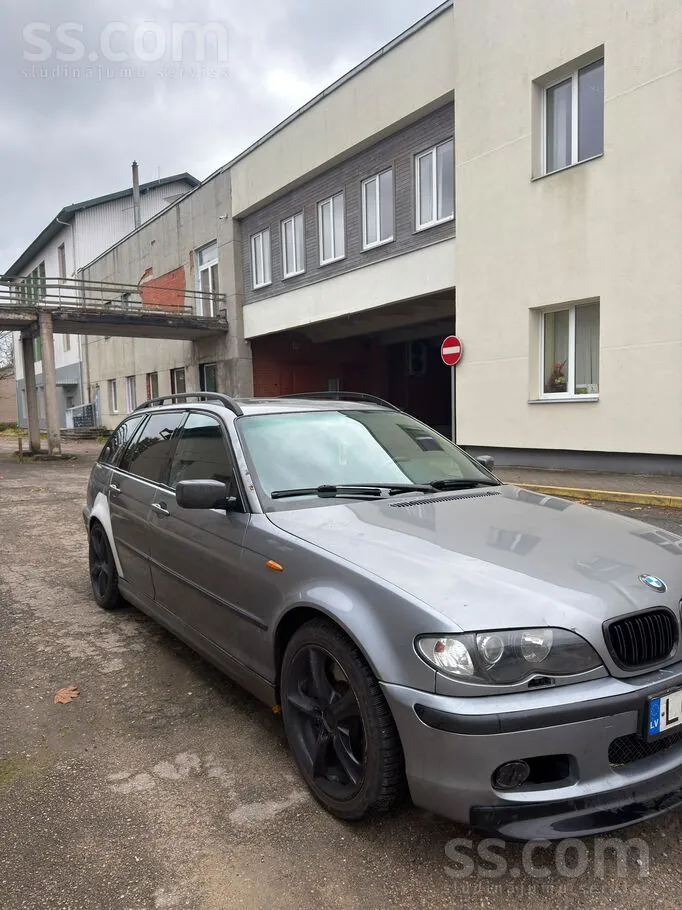 BMW 330D 2003 photo 2