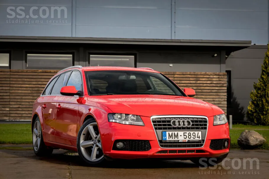 Audi A4 2010 photo 3