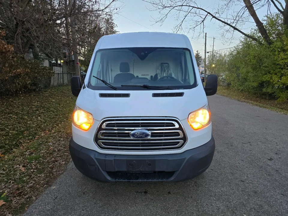 Ford Transit 2018 photo 3
