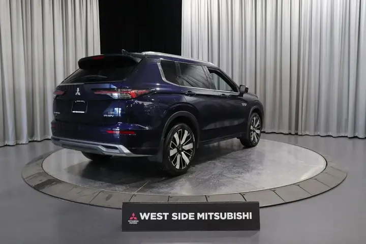 Mitsubishi Outlander 2026 photo 5