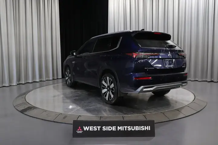 Mitsubishi Outlander 2026 photo 4