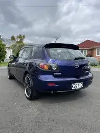 Mazda Axela 2006 photo 4