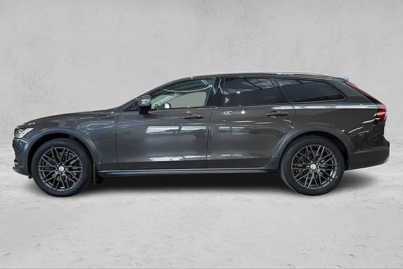 Volvo V90 Cross Country 2021 photo 2