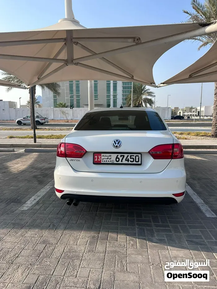 Volkswagen Jetta 2013 photo 4