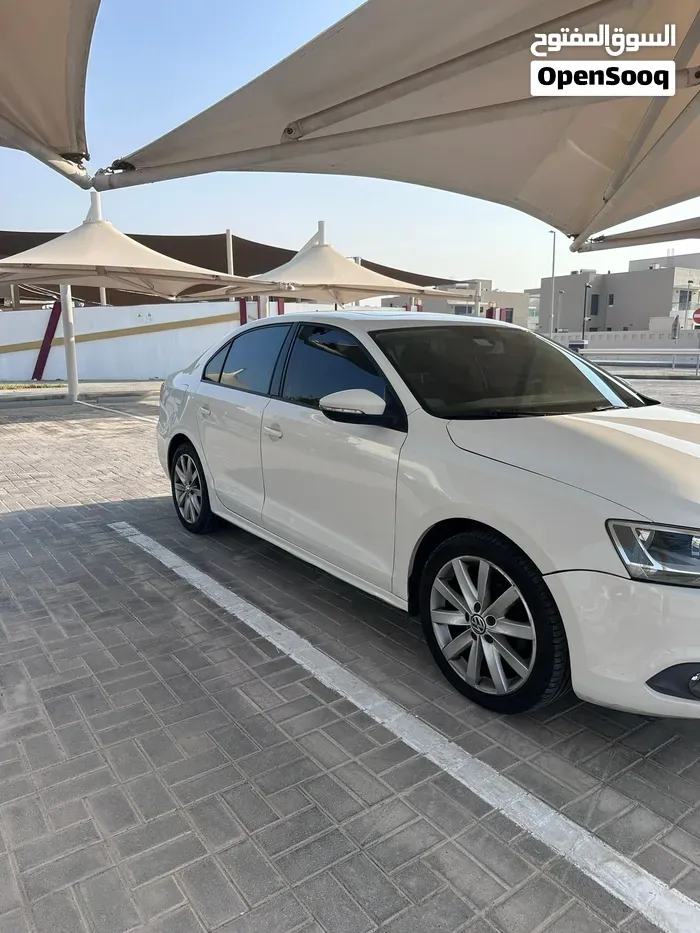 Volkswagen Jetta 2013 photo 2