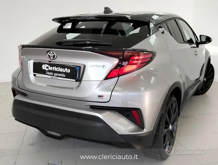 Toyota C-Hr 2021 photo 2