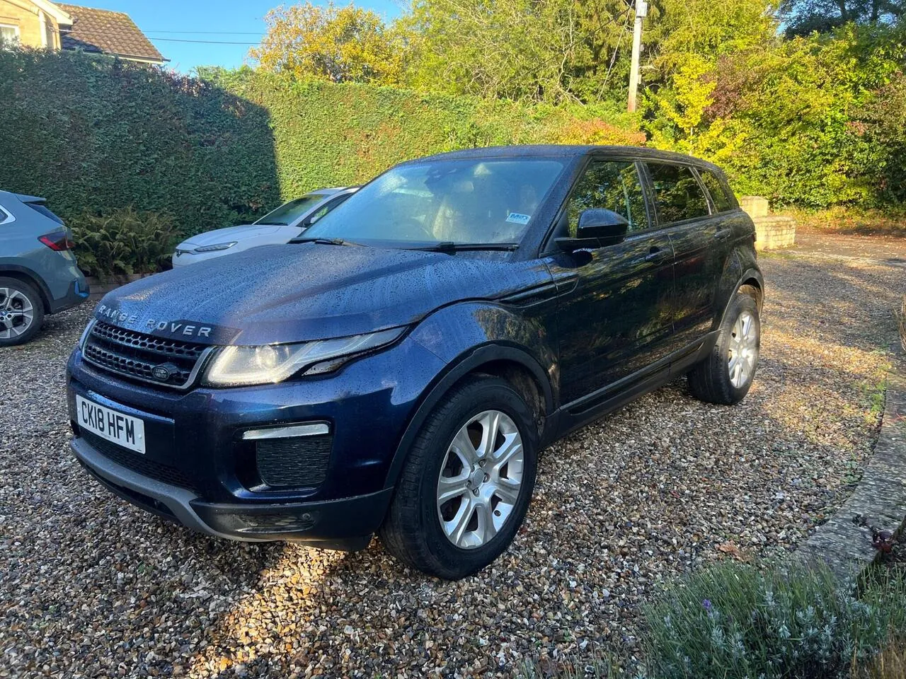Land Rover Range Rover Evoque 2018 photo 2