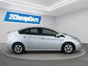 Toyota Prius 2014 photo 5
