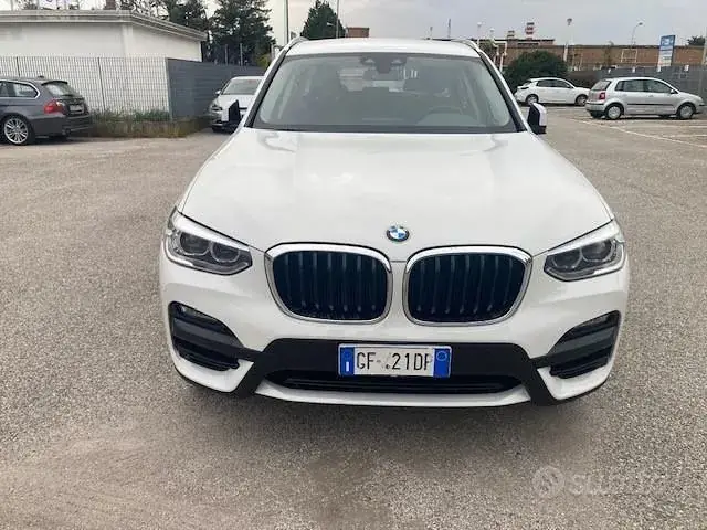 BMW X3 2021 photo 2