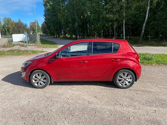 Hyundai I20