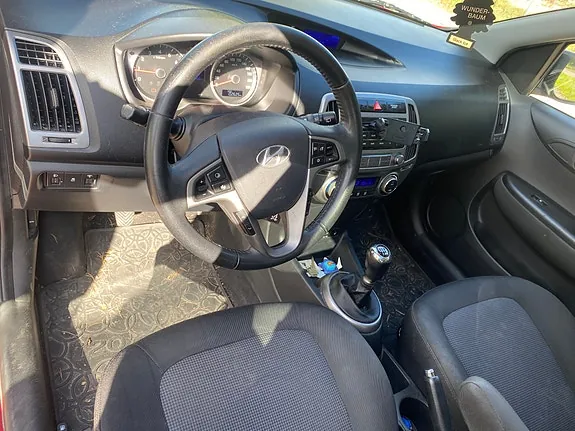 Hyundai I20 2015 photo 4