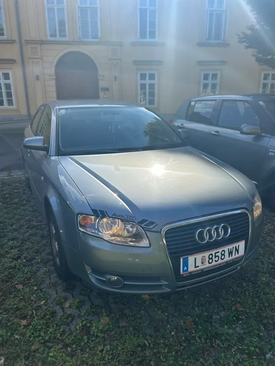 Audi A4 2007 photo 2