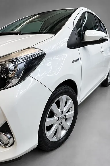Toyota Yaris 2014 photo 3