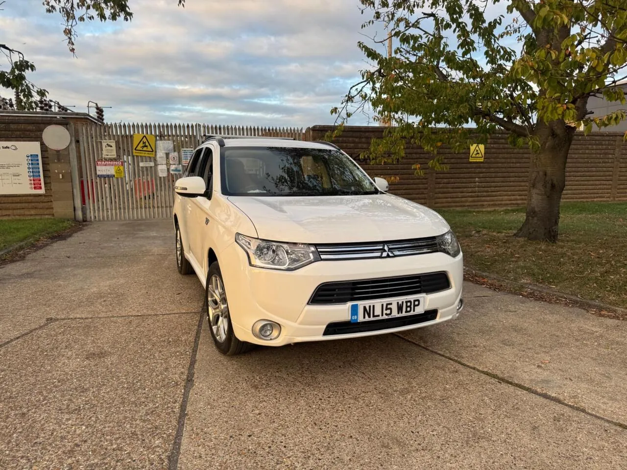Mitsubishi Outlander 2015 photo 5