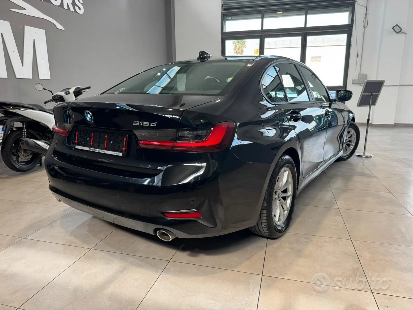BMW 318D 2022 photo 4