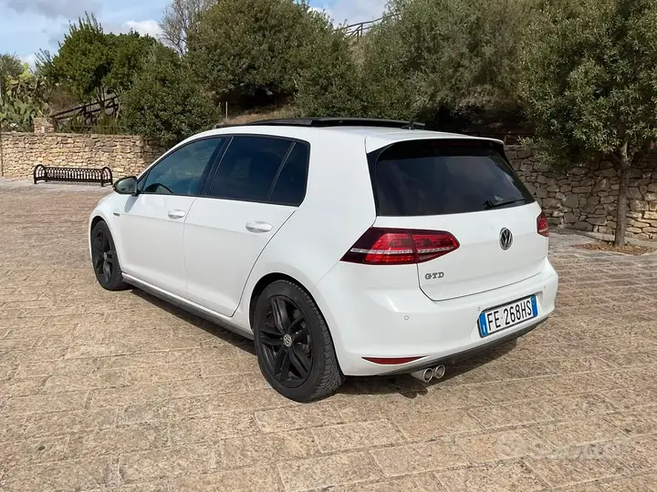 Volkswagen Golf Gtd 2016 photo 4