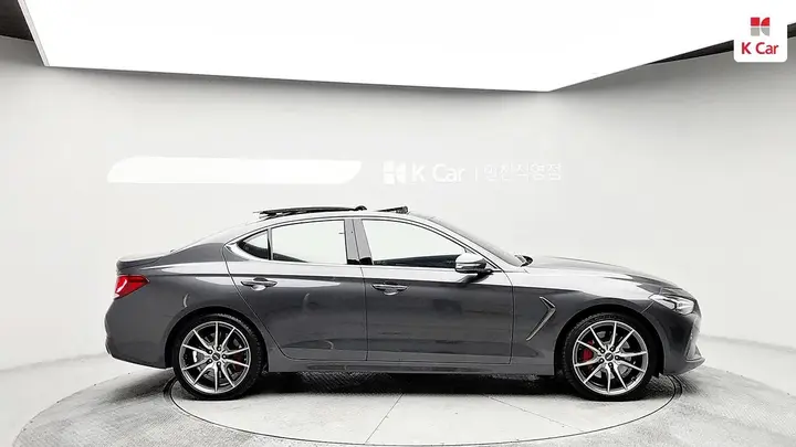 Genesis G70 2018 photo 4