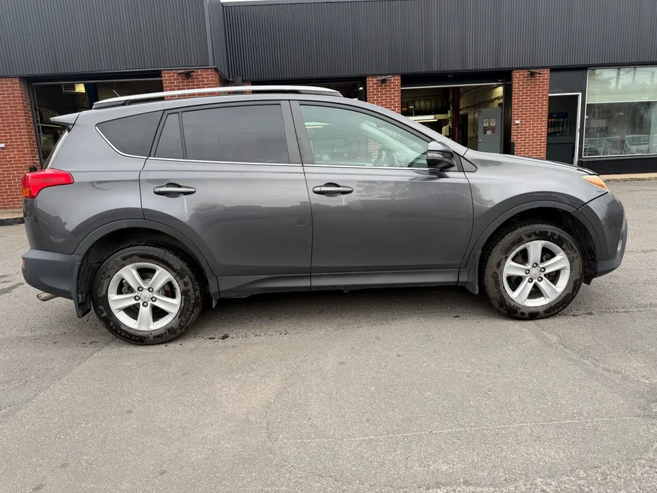 Toyota Rav4 2013 photo 5