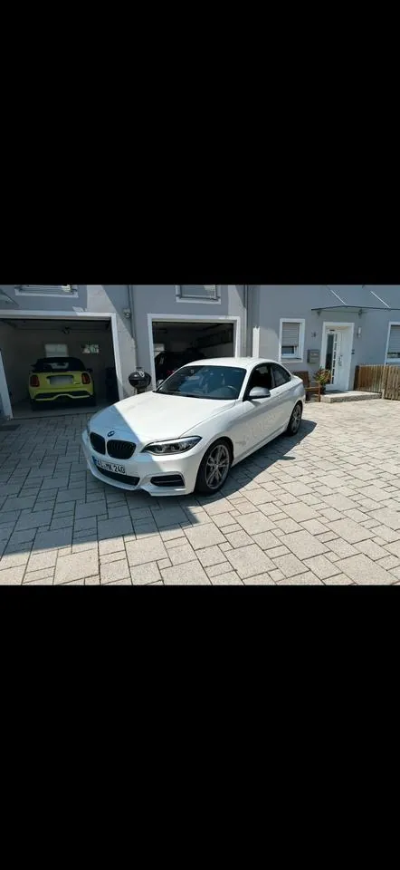 BMW M240I